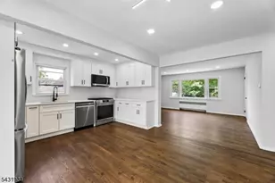 14 John St, Clifton, NJ 07013 - Photo 3