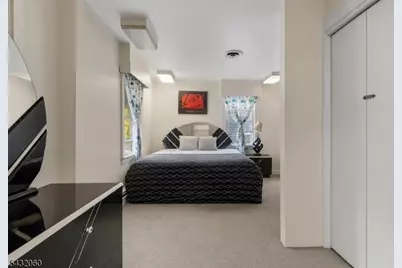 489 North Clinton Street, East Orange, NJ 07017 - Photo 5