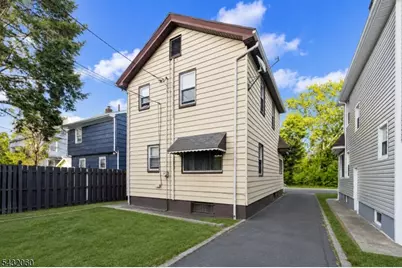 489 North Clinton Street, East Orange, NJ 07017 - Photo 17