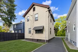 489 N Clinton St, East Orange, NJ 07017 - Photo 17
