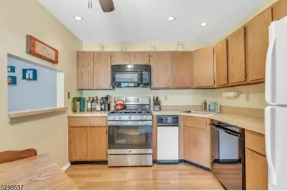 341 Penns Way, Bernards Township, NJ 07920 - Photo 5