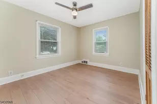 38 Eastern States Pkwy, Somerville, NJ 08876 - Photo 13