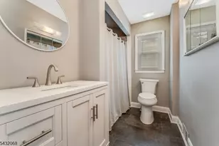 38 Eastern States Pkwy, Somerville, NJ 08876 - Photo 11