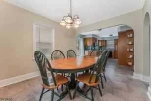 38 Eastern States Pkwy, Somerville, NJ 08876 - Photo 9