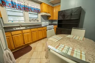 352 N 7th St, Newark, NJ 07107 - Photo 11