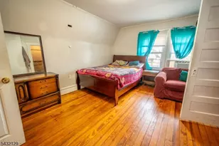 352 N 7th St, Newark, NJ 07107 - Photo 15