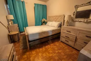 352 N 7th St, Newark, NJ 07107 - Photo 19