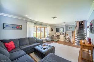 27 Adams Dr, Ogdensburg, NJ 07439 - Photo 9