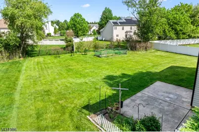 4 Darby Rd, Franklin Township, NJ 08873 - Photo 27