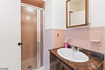 4 Darby Rd, Franklin Township, NJ 08873 - Photo 21