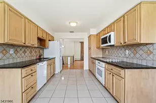 4 Darby Rd, Franklin Township, NJ 08873 - Photo 5