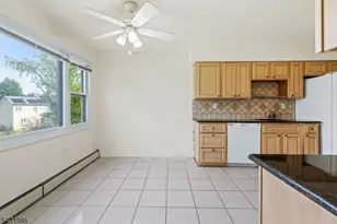 4 Darby Rd, Franklin Township, NJ 08873 - Photo 7