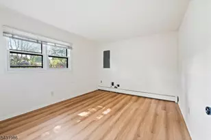 4 Darby Rd, Franklin Township, NJ 08873 - Photo 15