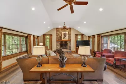 10 Tara Way, Franklin Township, NJ 08867 - Photo 27