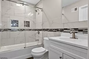 103 Berkshire Pl, Irvington, NJ 07111 - Photo 9