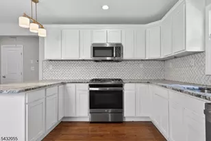 103 Berkshire Pl, Irvington, NJ 07111 - Photo 5