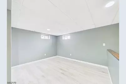 50 Hepburn Rd, Clifton, NJ 07012 - Photo 25