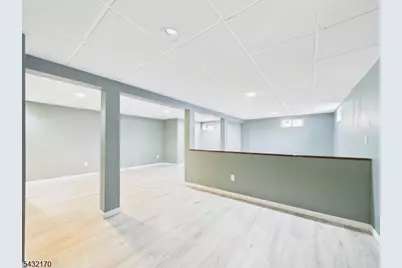 50 Hepburn Rd, Clifton, NJ 07012 - Photo 23