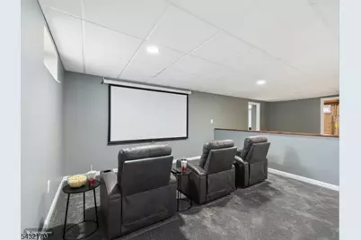 50 Hepburn Rd, Clifton, NJ 07012 - Photo 5