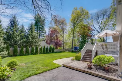 7 Meadow Rd, Chatham, NJ 07928 - Photo 17