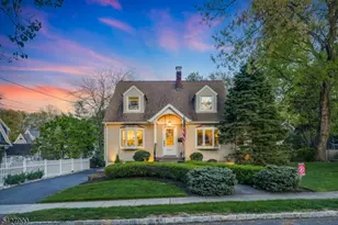 7 Meadow Rd, Chatham, NJ 07928 - Photo 27