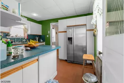 115 Orange Ave, Irvington, NJ 07111 - Photo 9