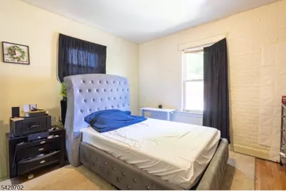 180 Berkshire Pl, Irvington, NJ 07111 - Photo 11