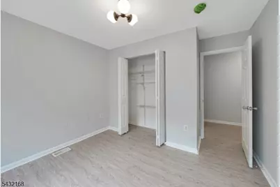 151 W Market St #1415, Newark, NJ 07103 - Photo 17