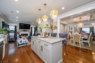 1019 Bishop Evans Way, Linden, NJ 07036 - Photo 13
