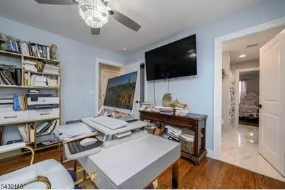 1019 Bishop Evans Way, Linden, NJ 07036 - Photo 25