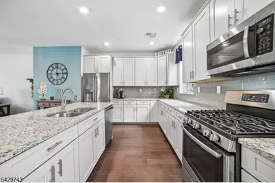 1304 Parkview Ln #1304, Rockaway Township, NJ 07866 - Photo 13