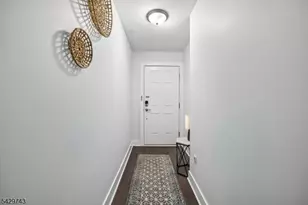 1304 Parkview Ln, Rockaway Township, NJ 07866 - Photo 5
