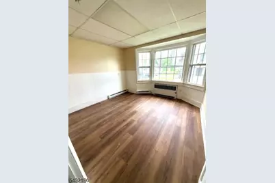100 Main St - Front Apt #3, Newton, NJ 07860 - Photo 3