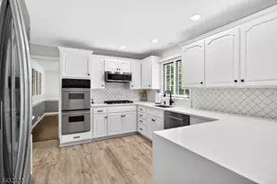53 Heron Rd, Middletown Twp., NJ 07748 - Photo 11
