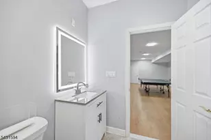 9 Cornerstone Way, Livingston, NJ 07039 - Photo 35