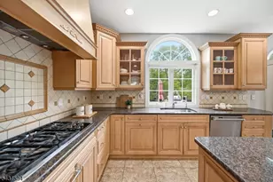 9 Cornerstone Way, Livingston, NJ 07039 - Photo 9
