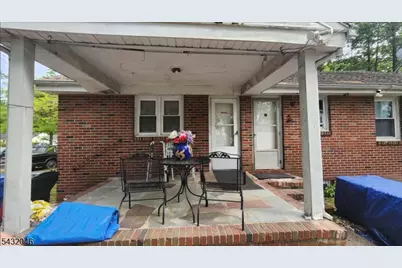 1610 W 7th St, Piscataway Township, NJ 08854 - Photo 11