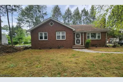 1610 W 7th St, Piscataway Township, NJ 08854 - Photo 1