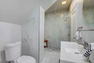 63 Carolina Ave, Newark, NJ 07106 - Photo 13
