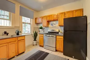 63 Carolina Ave, Newark, NJ 07106 - Photo 17