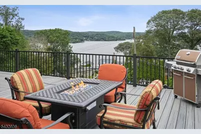 8 Sutton Rd, Hopatcong, NJ 07843 - Photo 21