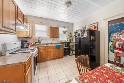 1039 Anna St, Elizabeth, NJ 07201 - Photo 19