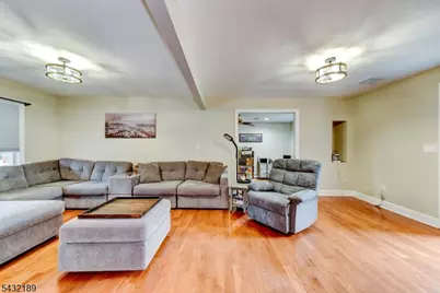 50 Winifred Dr, Totowa, NJ 07512 - Photo 19