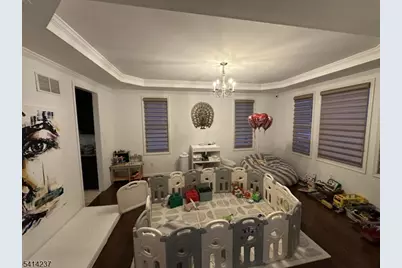 64 Fredericks St, West Orange Township, NJ 07052 - Photo 9