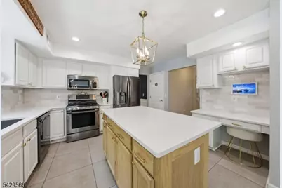 71 Chincopee Rd, Jefferson Township, NJ 07849 - Photo 9