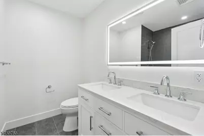 72 E Cedar St, Livingston, NJ 07039 - Photo 15