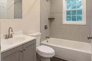 7 Maple St, Bloomfield, NJ 07003 - Photo 11
