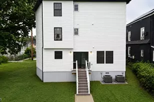7 Maple St, Bloomfield, NJ 07003 - Photo 13