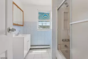 55 Hawkins St, Newark, NJ 07105 - Photo 43