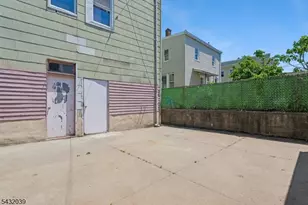 55 Hawkins St, Newark, NJ 07105 - Photo 47